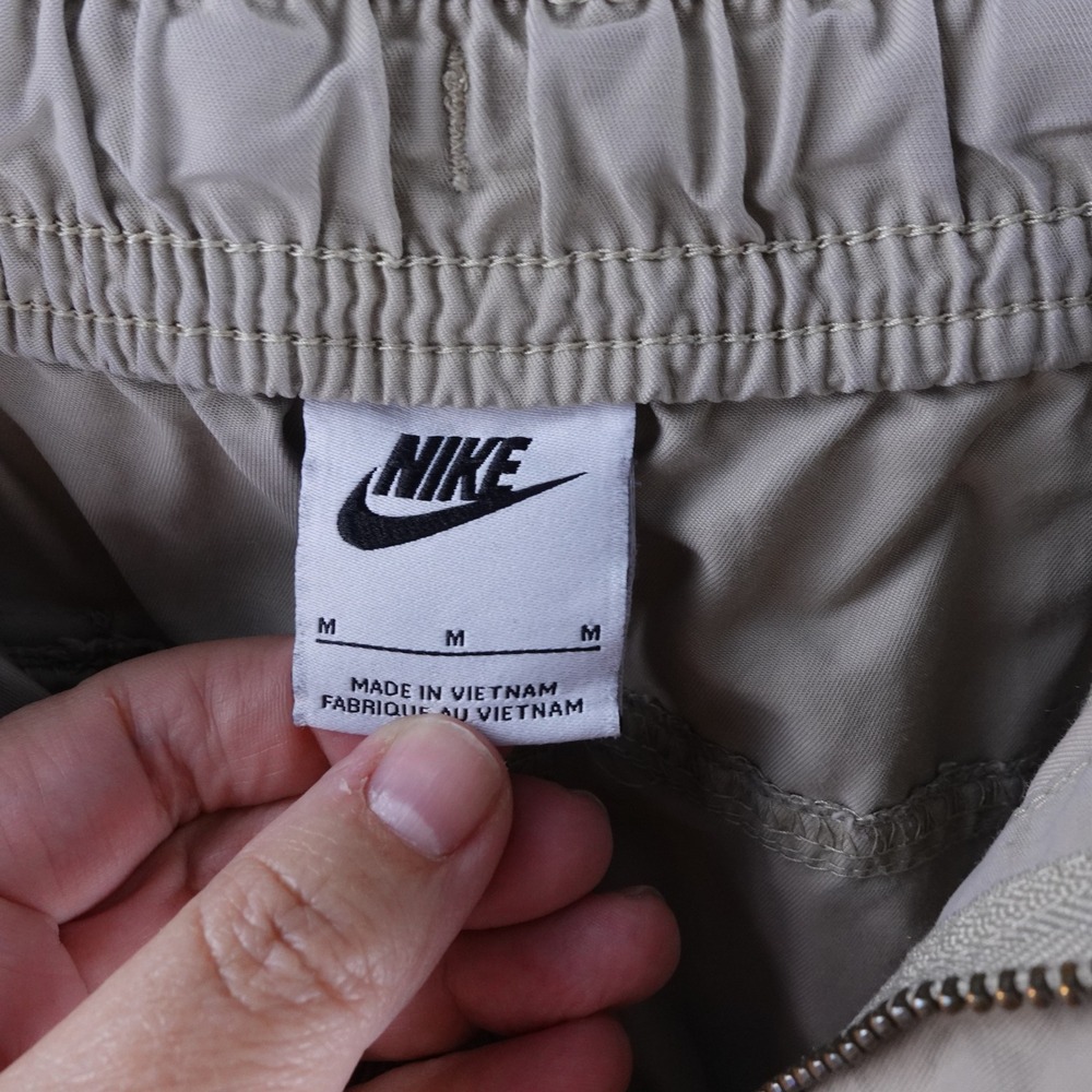 Nike Mens Cargo Joggers Tan Khaki Cotton Nylon Elastic Waist‎ Tapered Size M - Picture 4 of 9